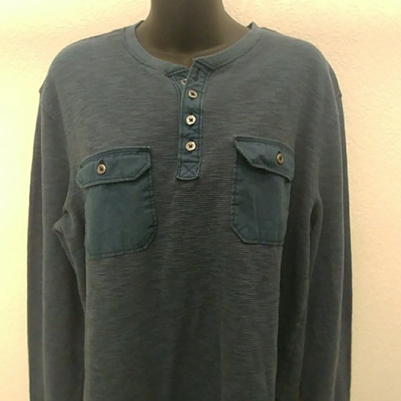 Rock & Republic Microstriped Henley Top - Picture 3 of 8